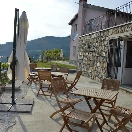 La Casa Di Nonna Carlotta Castiglione Chiavarese