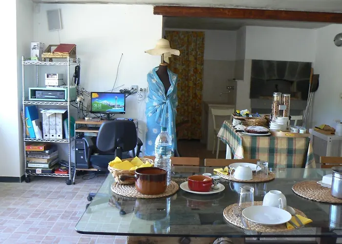 La Casa Di Nonna Carlotta * Castiglione Chiavarese
